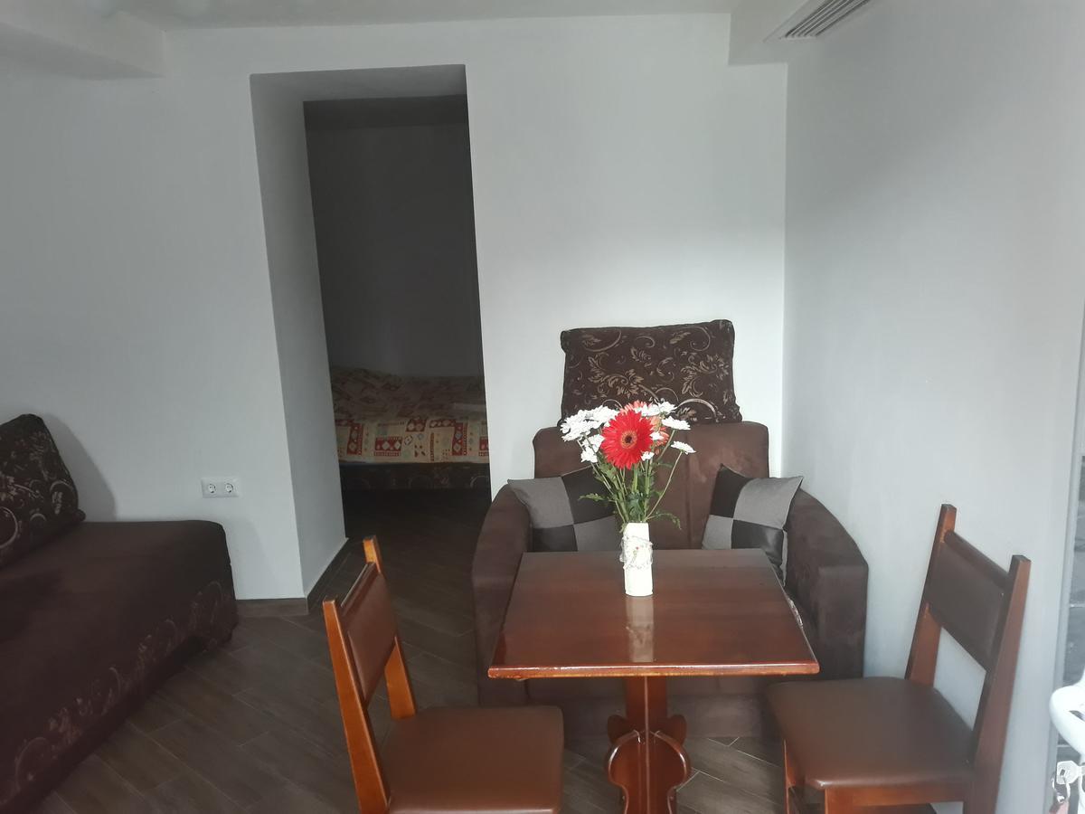 Apartment Lotika วิเชกราด ภายนอก รูปภาพ
